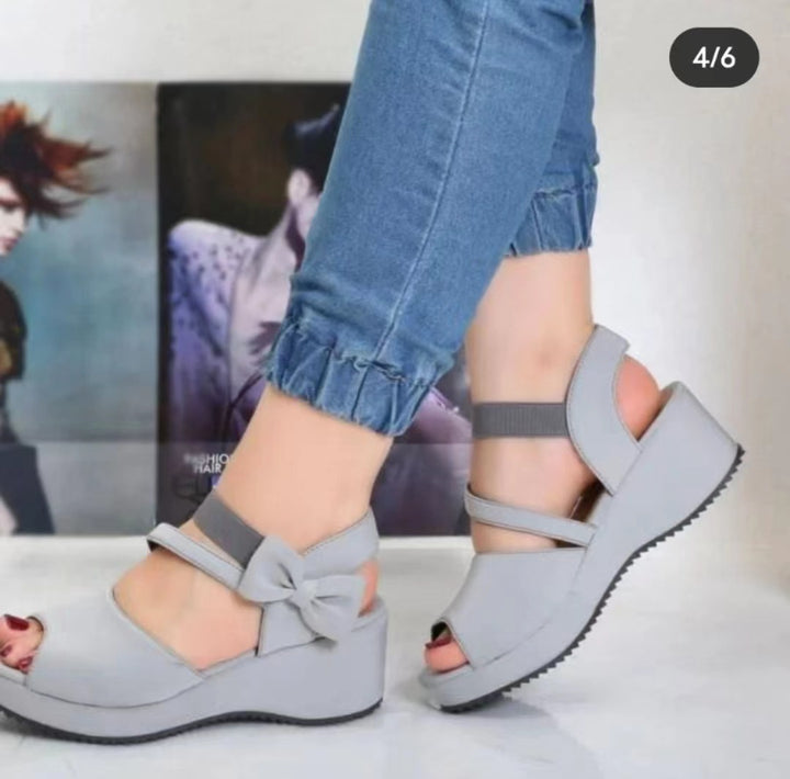 Damen Wedge-Sandalen mit eleganter Schleifenapplikation und rutschfester Sohle Drune