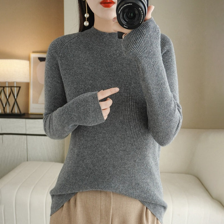 Damen Schmal geschnittener Stehkragenpullover aus leichtem Feinstrick mit feiner Rippenstruktur Drune