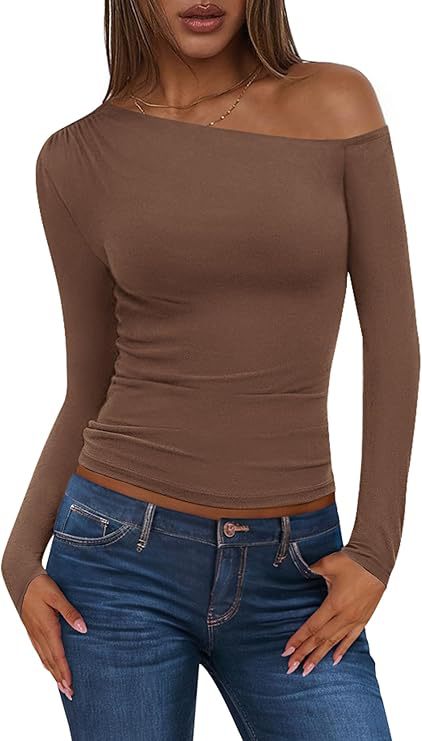 Damen Schulterfreies, figurnahes Ripp-Langarmtop mit asymmetrischem Ein-Schulter-Schnitt Drune