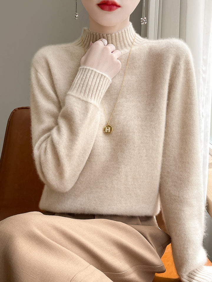 Damen Luxusweicher Midweight-Mockneckpullover aus Angora‑Optik mit feiner Rippe und entspannter Silhouette Drune