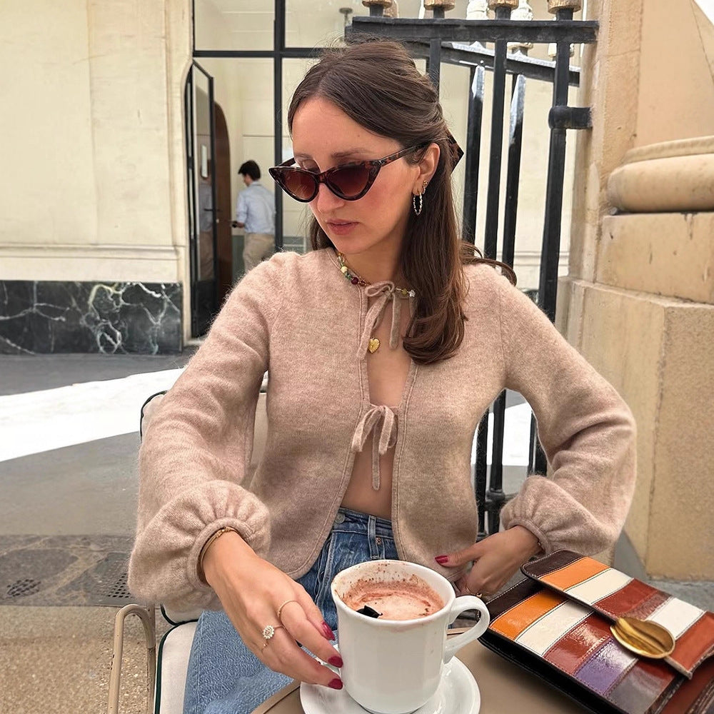 Damen Kurz geschnittene Strickjacke mit Bindebändern, Samtig-weicher Bouclé‑Optik und Ballonärmeln Drune