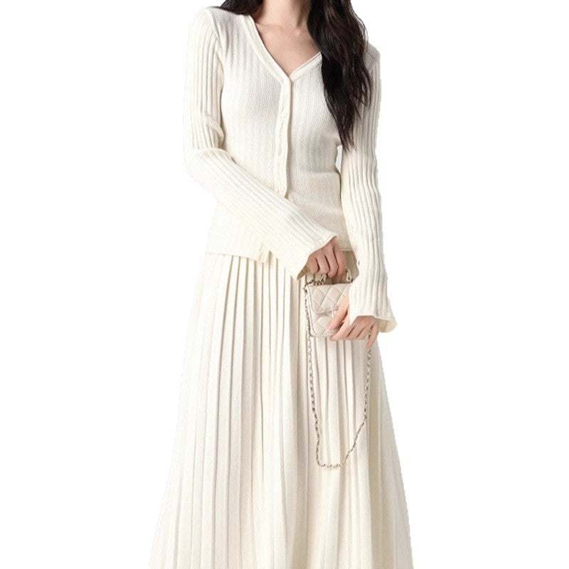 Damen Feines Strick-Set mit V-Ausschnitt Cardigan und plissiertem Maxirock Drune