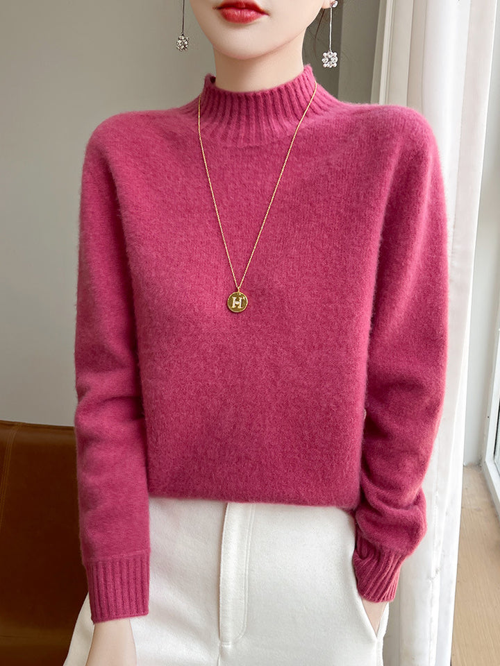 Damen Luxusweicher Midweight-Mockneckpullover aus Angora‑Optik mit feiner Rippe und entspannter Silhouette Drune