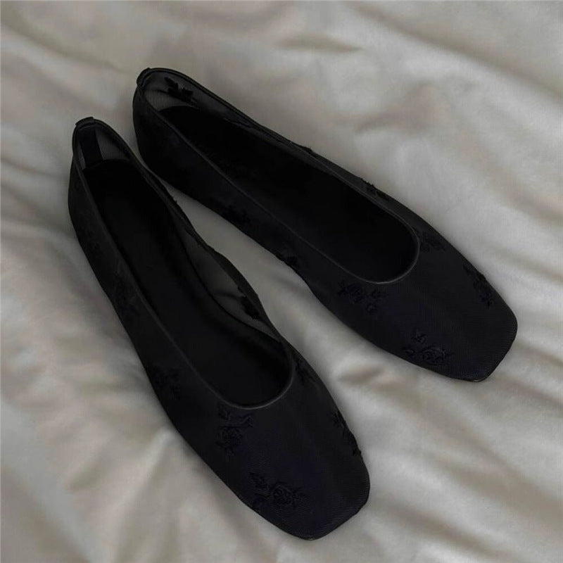 Damen Florale bestickte Ballerina-Slipper mit quadratischer Zehenbox und Mesh-Oberschuh Drune