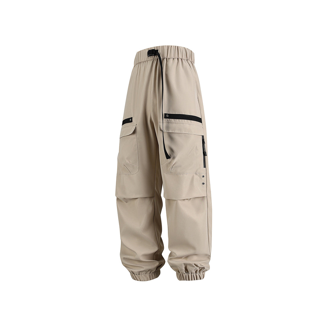 Herren weite Cargo-Jogginghose im Tech‑Utility‑Look mit elastischem Bund und multifunktionalen Klapptaschen Drune