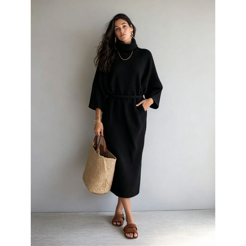 Damen Midikleid aus Rippstrick mit Rollkragen, Bindegürtel und Eingrifftaschen Drune