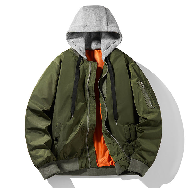 Herren Bomberjacke mit eingearbeiteter Kapuze, Ärmeltasche und Kontrastfutter Drune