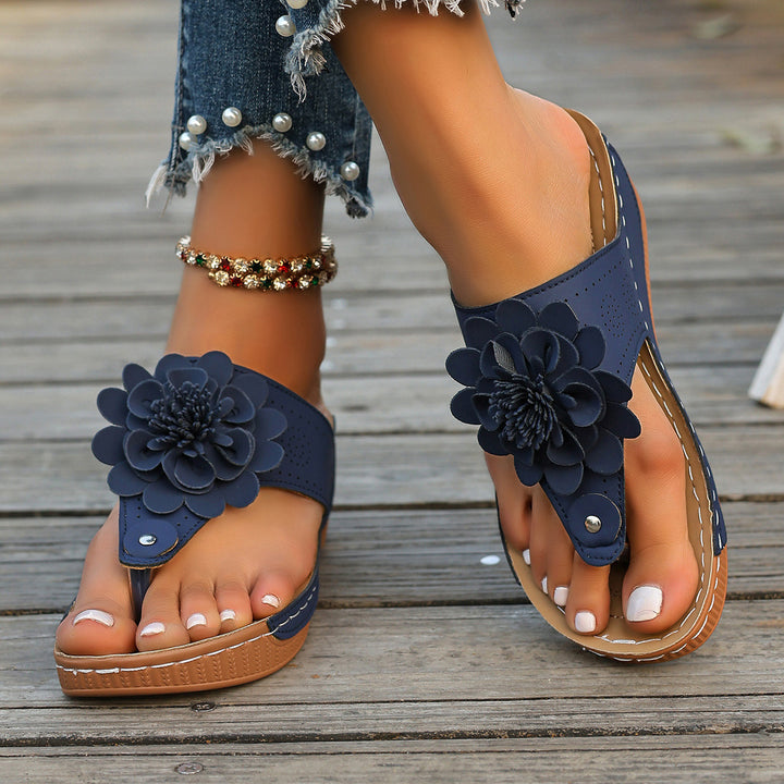 Damen Zehentrenner-Sandalen mit floralem Zier-Detail und ergonomischem Fußbett Drune