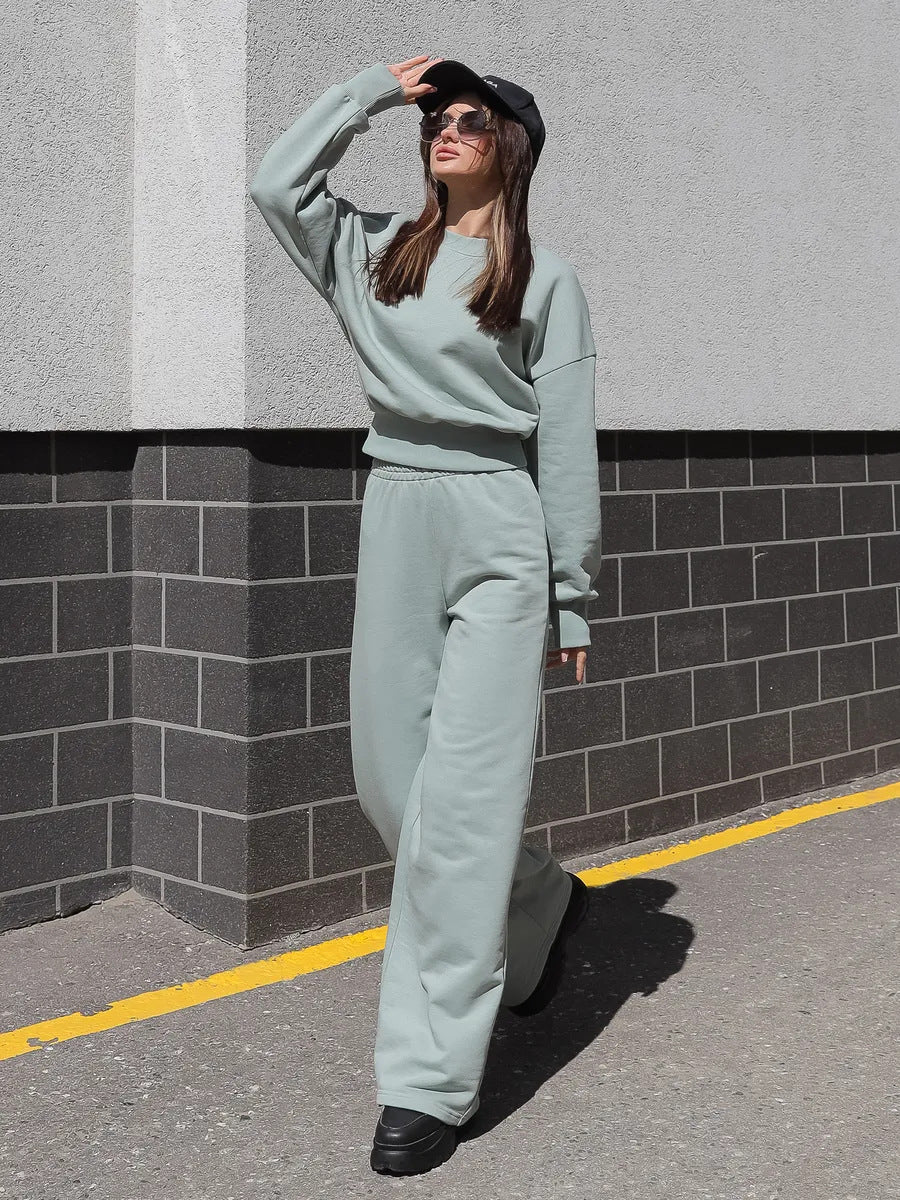Damen Loungewear-Set mit weitem Crewneck-Sweater und High-Waist Palazzohose Drune