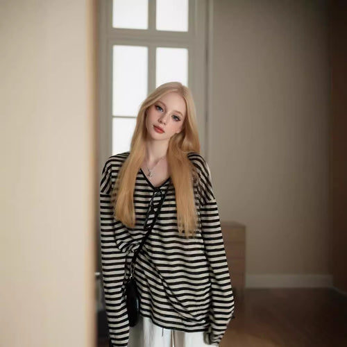 Damen Langarmshirt mit lässigem Schnitt und unregelmäßigem Streifenmuster Drune