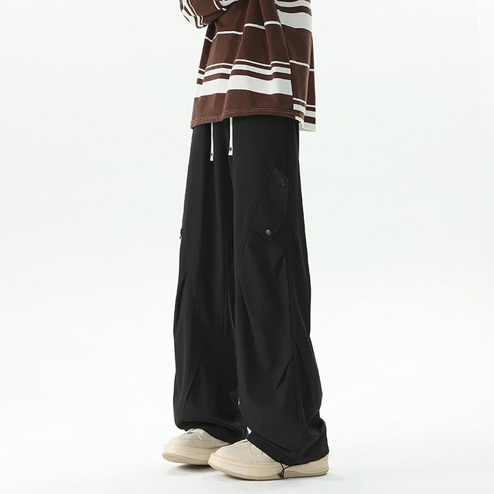 Herren Extraweite technische Cargo-Loungehose im drapierten Weitbein‑Schnitt Drune