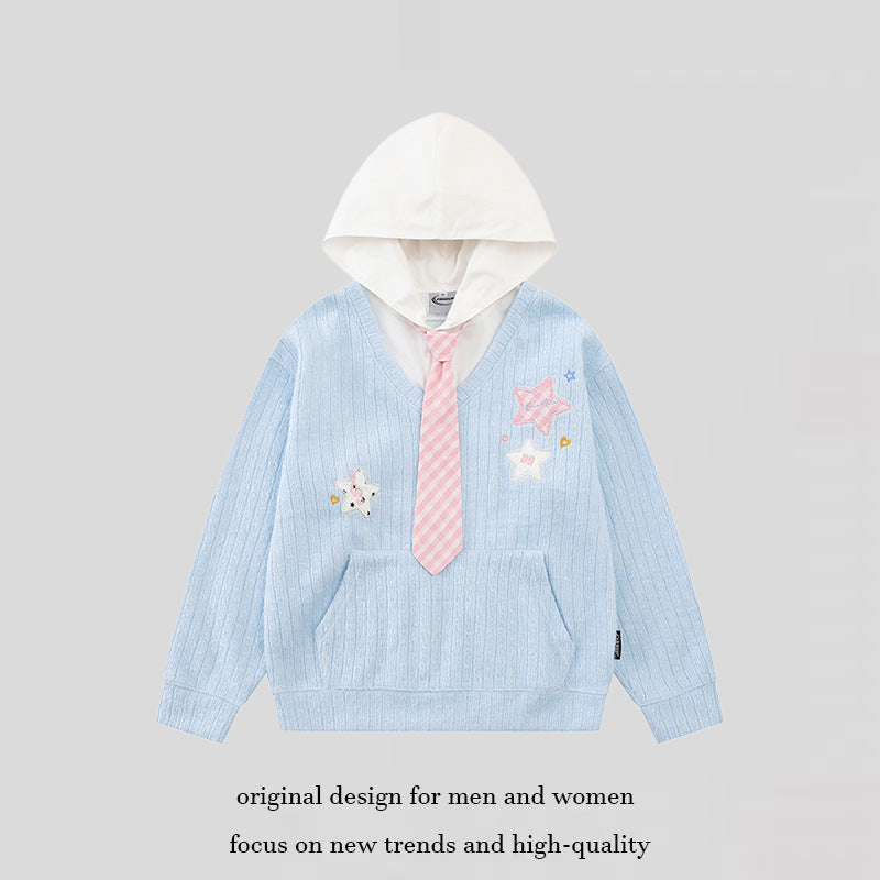 Damen Kapuzenpullover mit V‑Ausschnitt, angenähter Krawatten‑Applikation und Sternpatches Drune