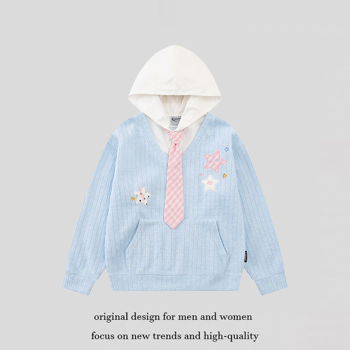 Damen Kapuzenpullover mit V‑Ausschnitt, angenähter Krawatten‑Applikation und Sternpatches Drune