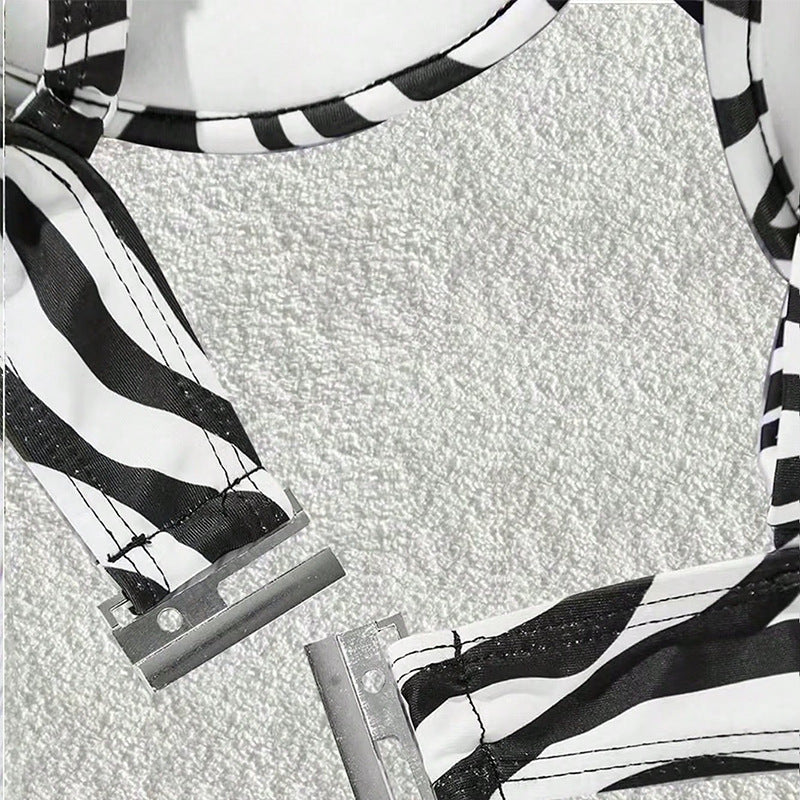 Damen Triangel-Bikinioberteil mit raffinierten Rüschendetails und verstellbaren Trägern Drune