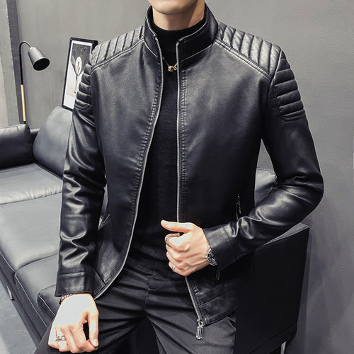 Herren schlanker Kunstleder-Moto-Blouson mit ergonomischen Nähten, Rippenstepp an Schultern und verdeckten Reißverschlusstaschen Drune