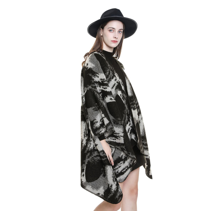Damen Oversize-Jacquard-Umhang aus Wollmix mit grafischem Aquarellmuster und Kettelkante Drune