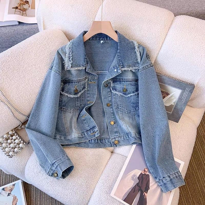 Damen cropped Denimjacke mit Fransen und Knopfdetails Drune