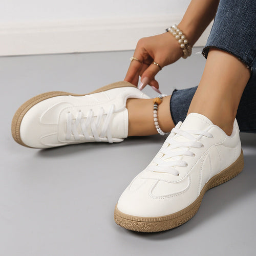 Damen Sneaker mit sportlichem Design und strapazierfähiger Gummisohle Drune