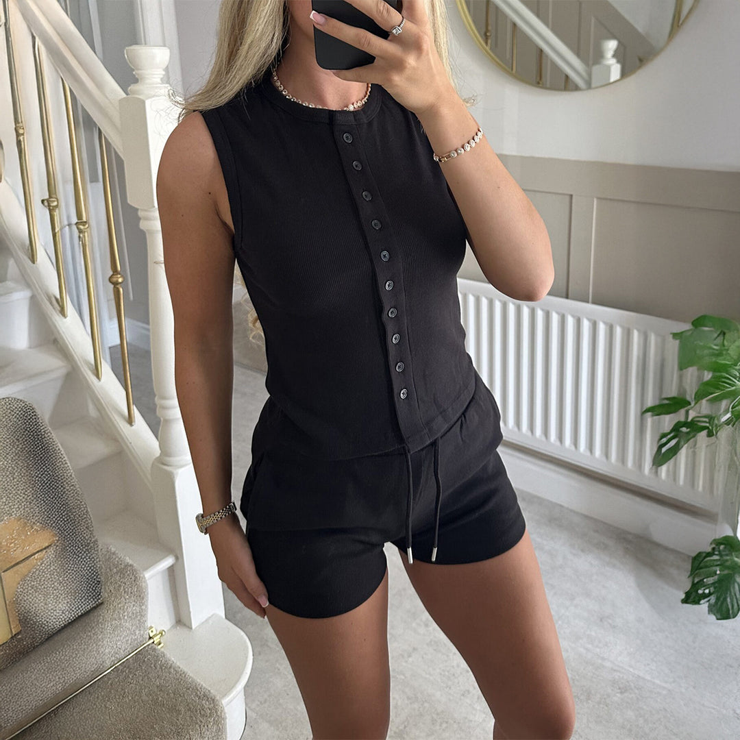 Damen Freizeitliches Oberteil mit knöpfbarem Ausschnitt und Shorts Drune