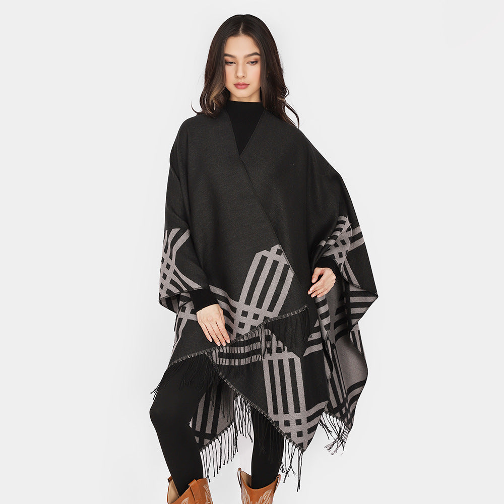 Damen Oversize-Kimono-Poncho aus Wollmix mit grafischem Raster-Jacquard und Fransensaum Drune