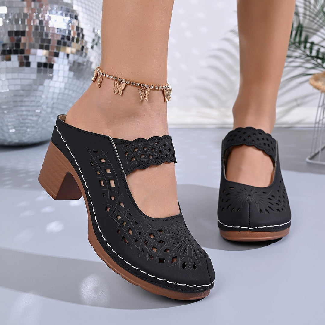 Damen Clogs mit filigranem Lochdesign und bequemer Absatzhöhe Drune