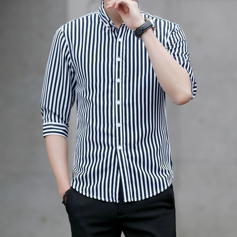 Herren Gestreiftes Button-Down-Hemd mit Kentkragen und Dreiviertelärmeln in tailliertem Casual-Schnitt Drune
