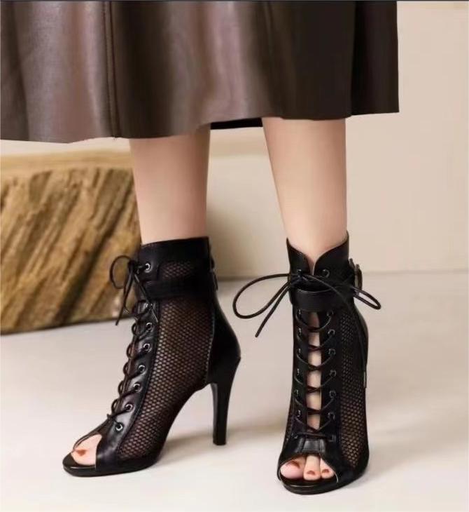 Damen Netz-Stiefeletten mit eleganter Schnürung und hohem Absatz Drune