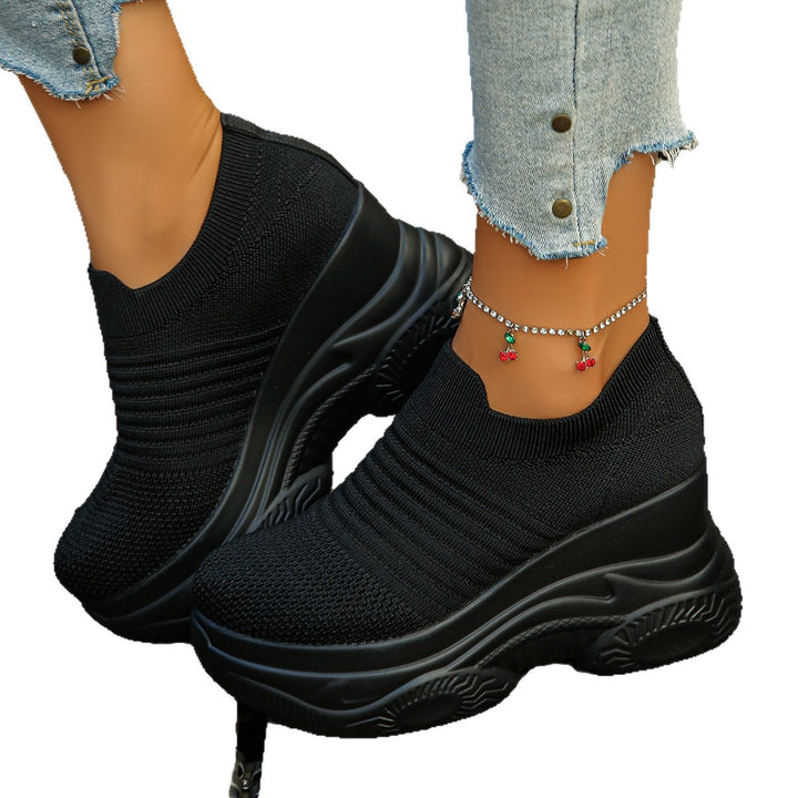 Damen Strick‑Slip‑On mit sockenähnlichem Schaft und skulptierter Keilsohle Drune