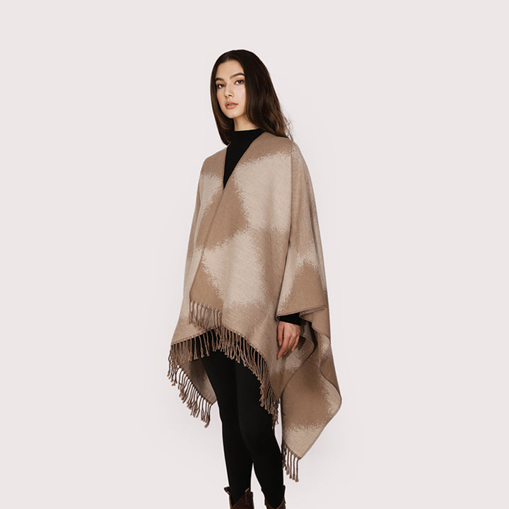 Damen Kaschmiroptik-Cape im Kimono-Schnitt mit feinem Fransensaum Drune