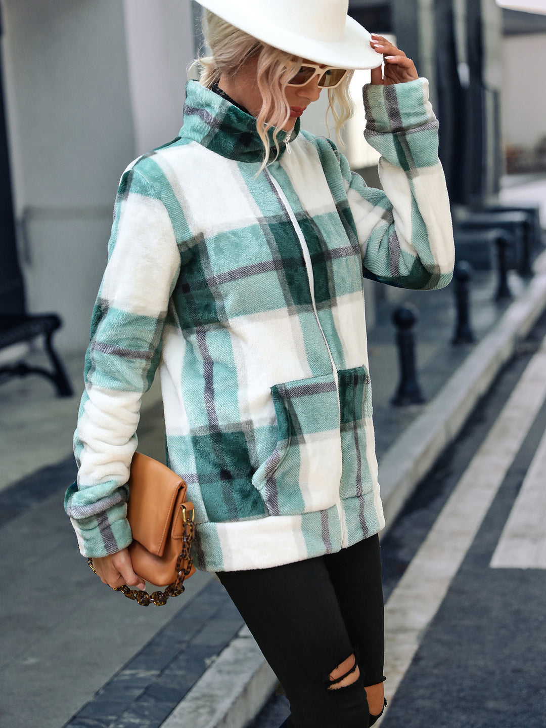 Damen Fleecejacke mit modernem Karomuster und hohen Kragen Drune