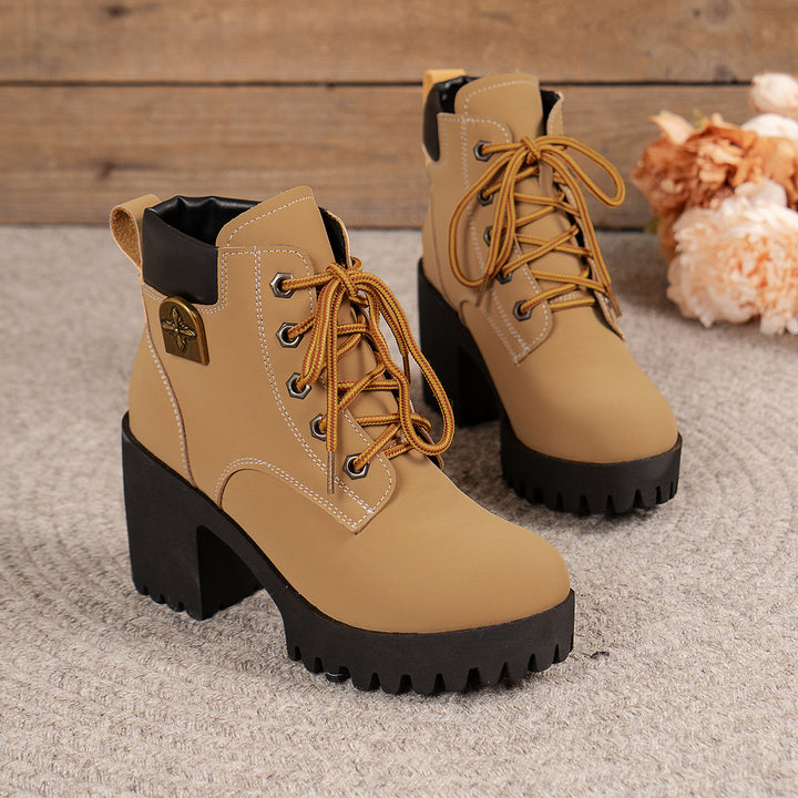 Damen Chunky Heel Combat Boots mit robuster Sohle und stilvollem Schnürung Drune