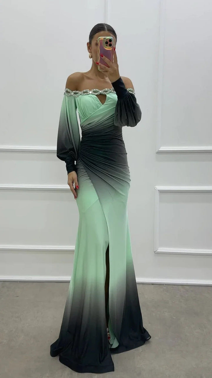 Drune | Partykleid mit Camisole und positioniertem Schlitz in großer A-Linie
