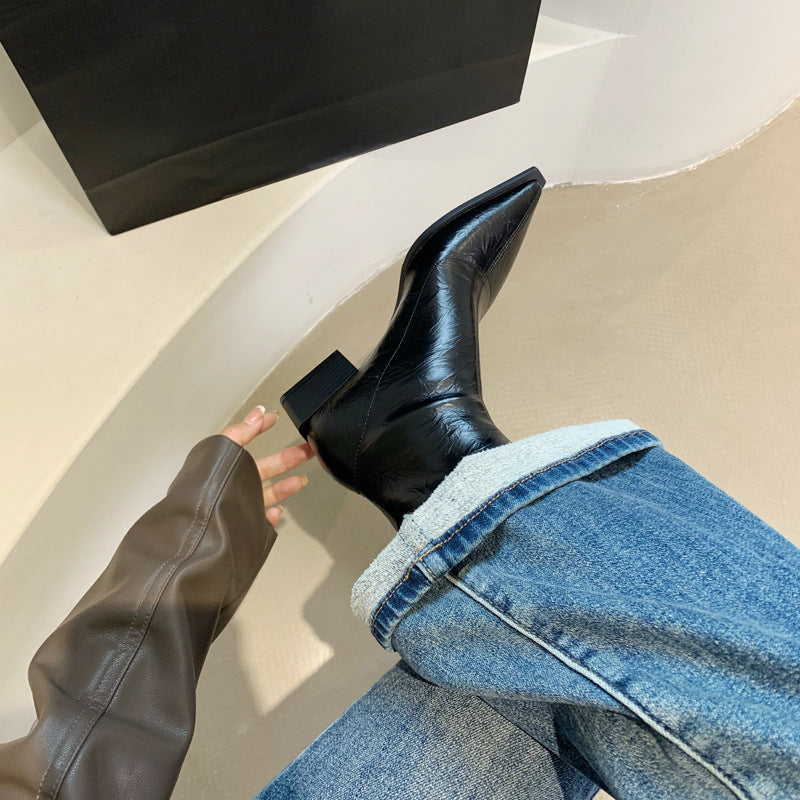Damen Ankle Boots mit spitzer Zehenpartie und elegantem Blockabsatz Drune