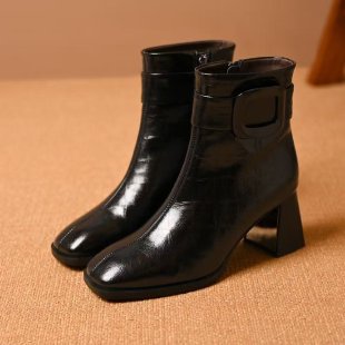 Damen Elegante Stiefeletten mit Blockabsatz und Schnallen-Detail Drune
