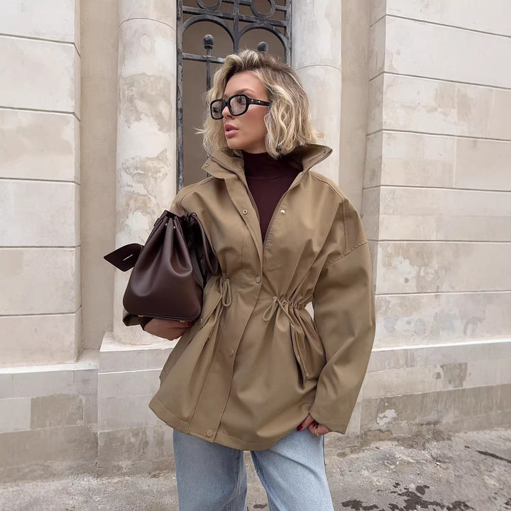 Damen Kurzparka mit Taillenzug und hohem Kragen Drune