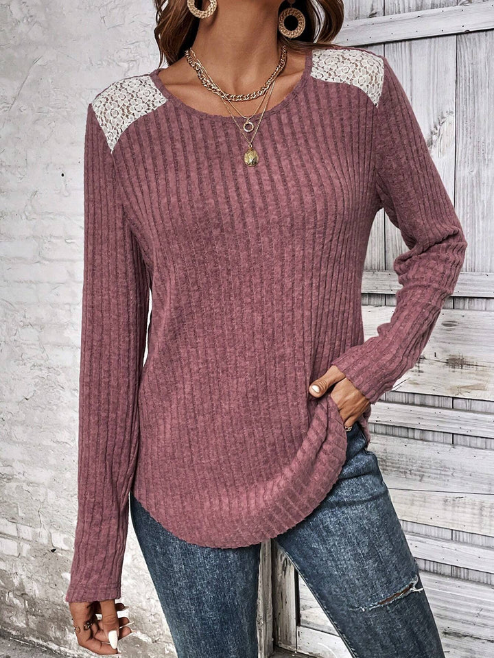 Damen Langarmshirt mit feinen Rippdetails und Spitzenakzenten Drune