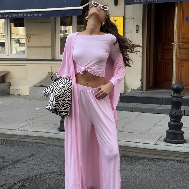 Damen Loungewear-Kombination mit weit geschnittenem Oberteil und weiten Hosen Drune