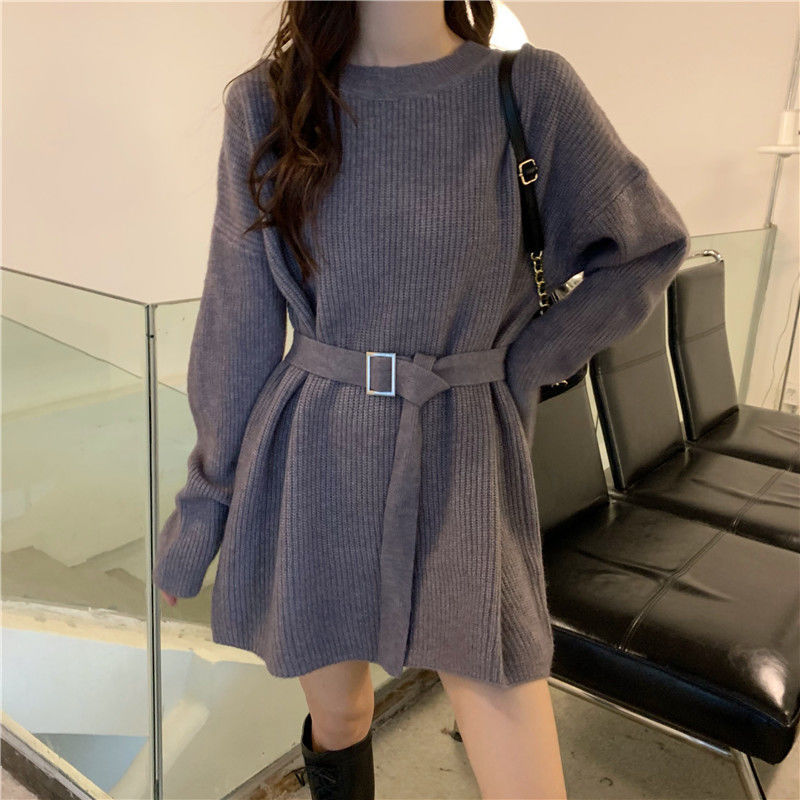 Damen Strickkleid mit taillierter Gürteldetail und modernem Rippmuster Drune
