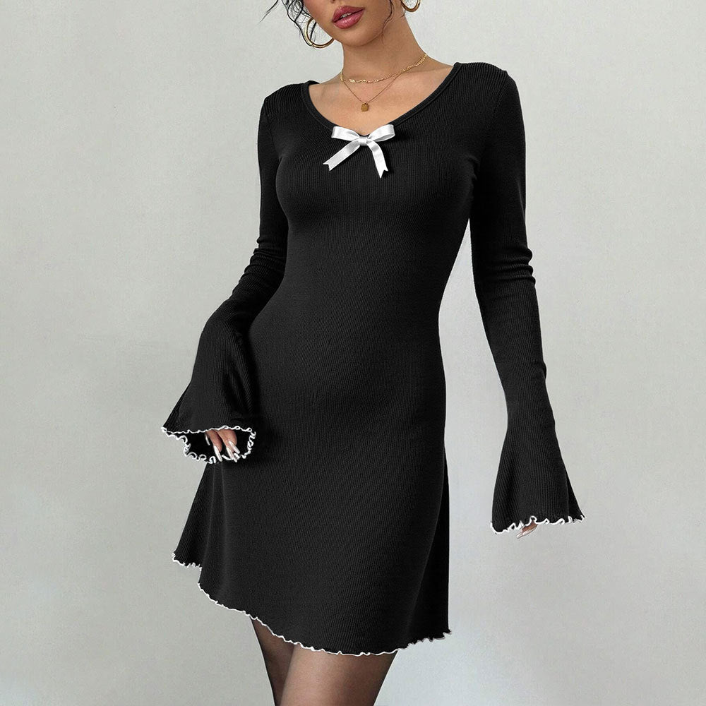 Damen geripptes Minikleid mit Trompetenärmeln, Zierschleife am Dekolleté und welligem Saum Drune