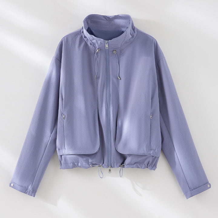 Damen Leichte Kurzjacke mit hohem Kragen, Tunnelzug und aufgesetzten Taschen Drune