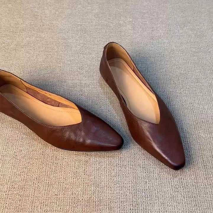 Damen spitze Slipper mit eleganter V-Ausschnittform Drune