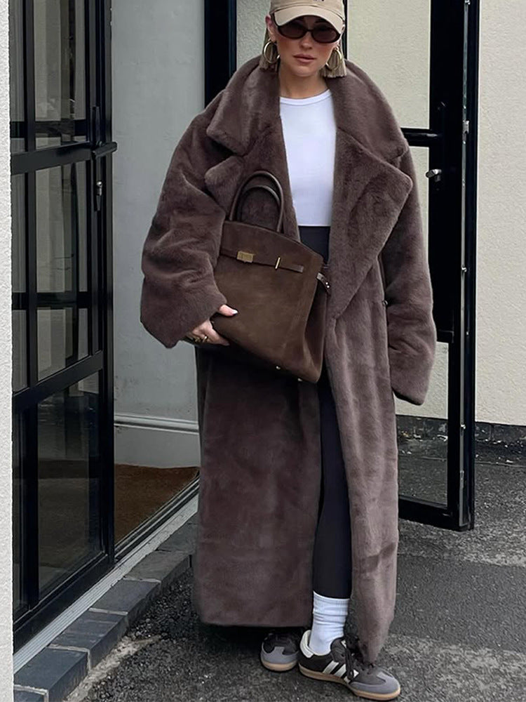 Damen Oversize Kunstfell-Maximantel mit weitem Revers Drune