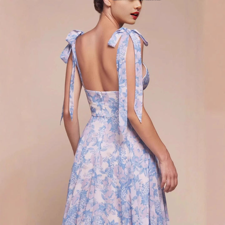Damen Maxikleid mit floralem Muster und eleganten Trägerdetails Drune