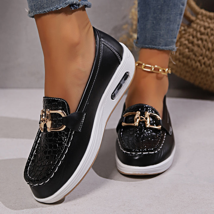 Damen nan modische Plateau-Slipper Loafer mit Krokoprägung, gepolstertem Komfortfußbett und goldener Zierkette Drune