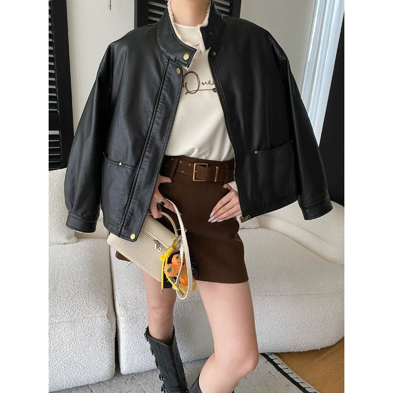 Damen lässige Kunstlederjacke mit eleganten Knopfdetails Drune