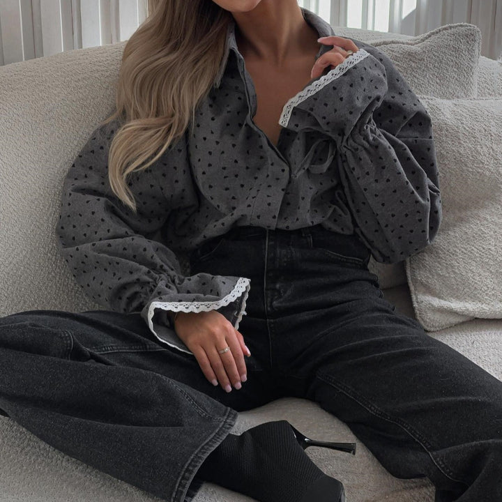 Damen Bluse mit Herzchenmuster und dekorativen Rüschendetails Drune