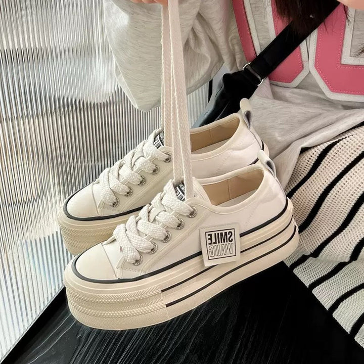 Damen Plateau Sneakers mit doppelter Sohle und trendigem Design Drune