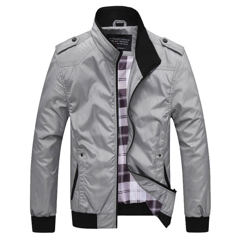 Herren Urbaner Zip‑Blouson mit Stehkragen, Reißverschlusstaschen und kariertem Innenfutter Drune