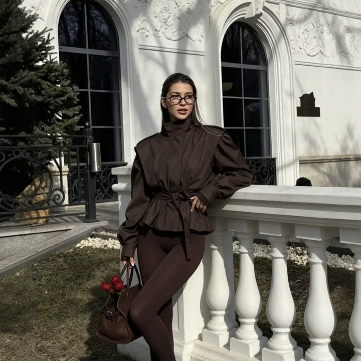 Damen Taillierte Kurzjacke mit Bindegürtel und Volant-Saum Drune