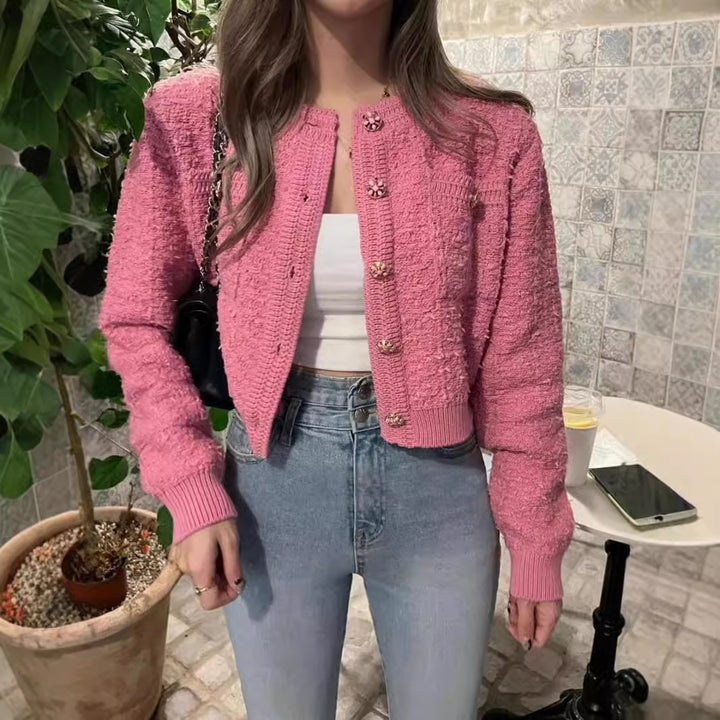 Damen kurz geschnittene Strickjacke mit dekorativen Knopfdetails und strukturiertem Design Drune
